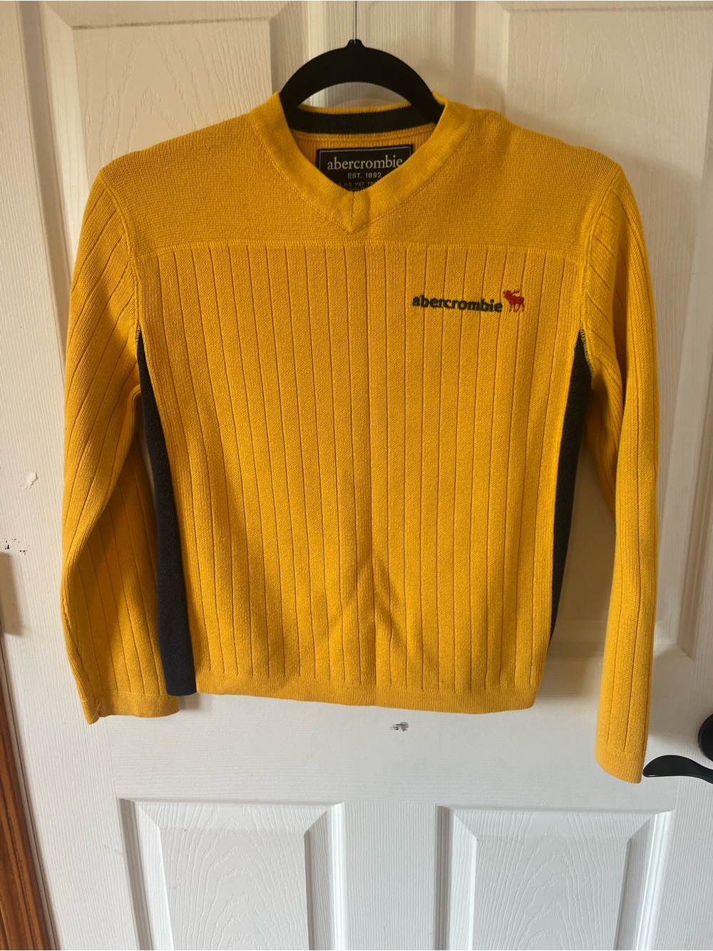 Abercrombie & Fitch Boy’s Yellow V-Neck Ribbed Sweater with Navy Side Panels